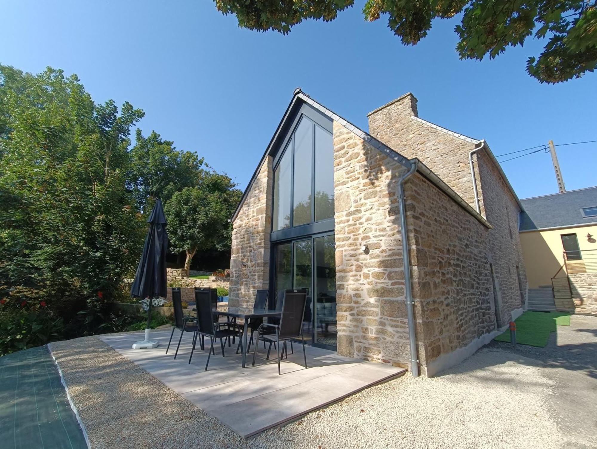 Le Petit Moulin De Kerloroc Villa Ploudalmezeau Exterior photo