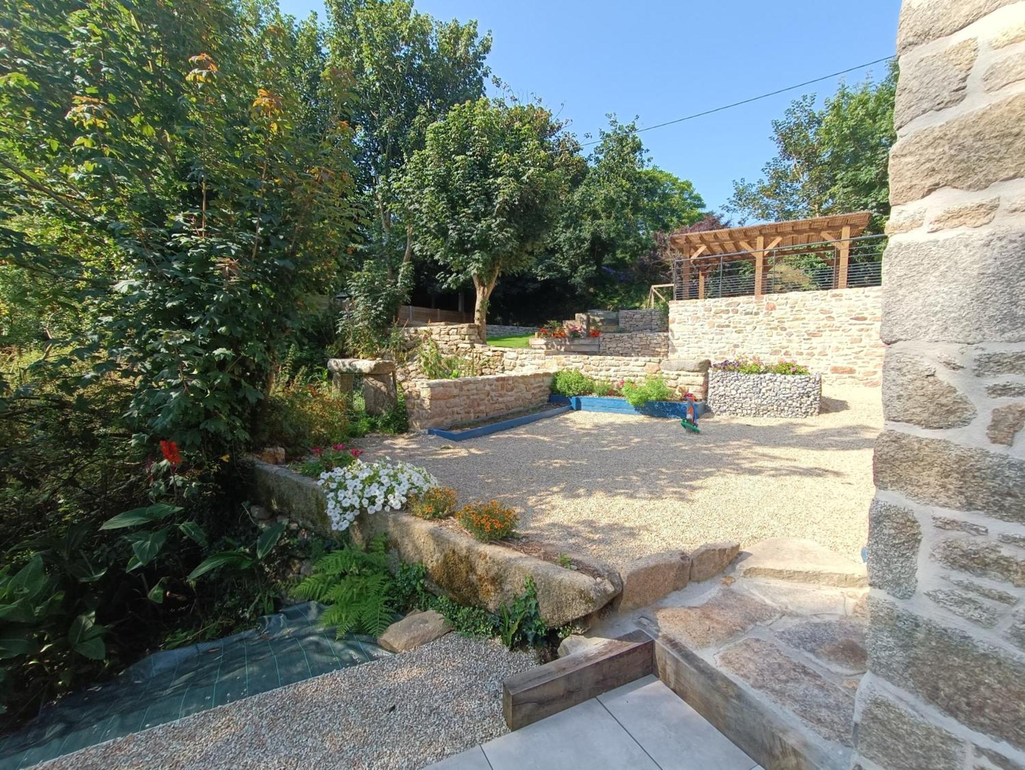 Le Petit Moulin De Kerloroc Villa Ploudalmezeau Exterior photo